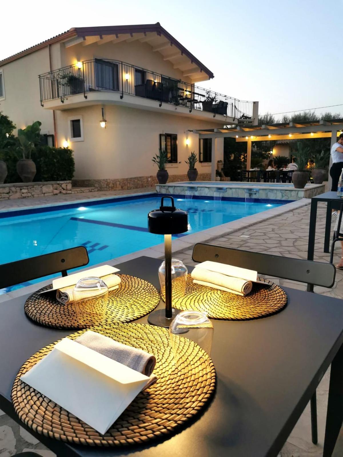 Felicia Hotel 3*
