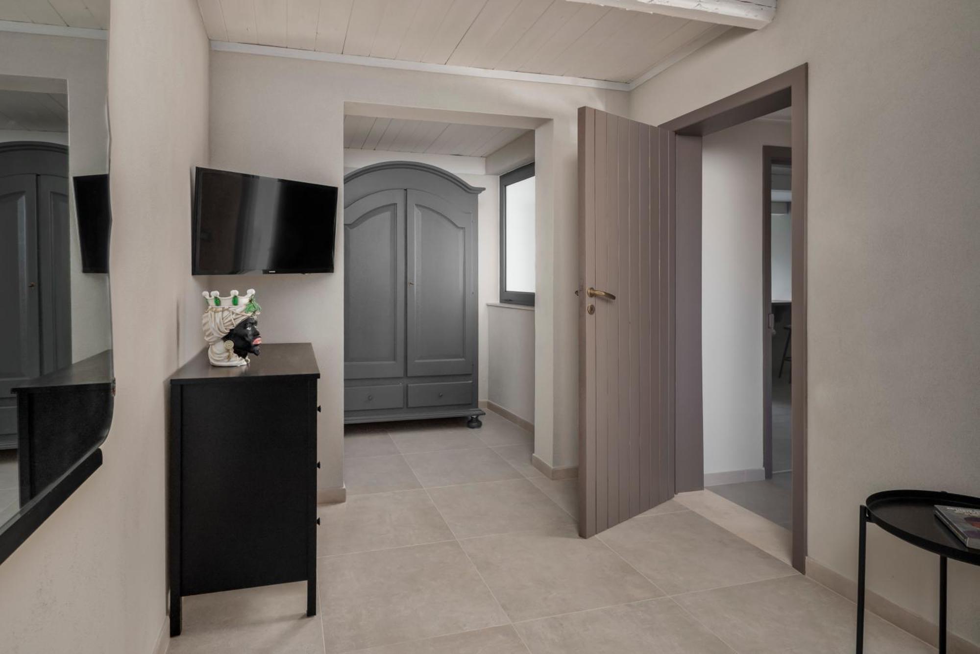 Felicia Hotel 3*