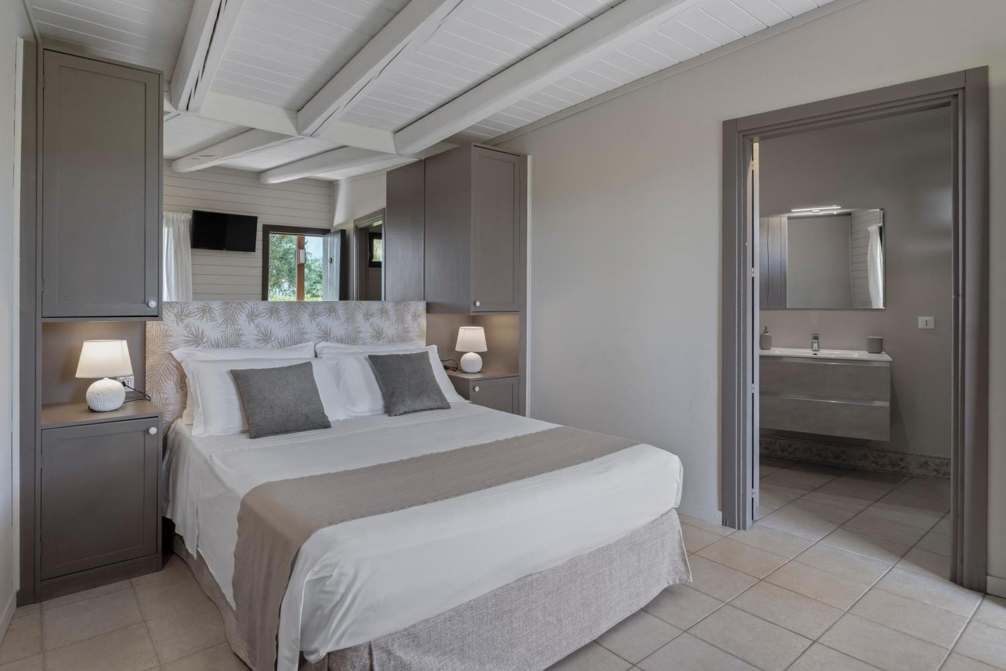 Felicia Hotel 3*